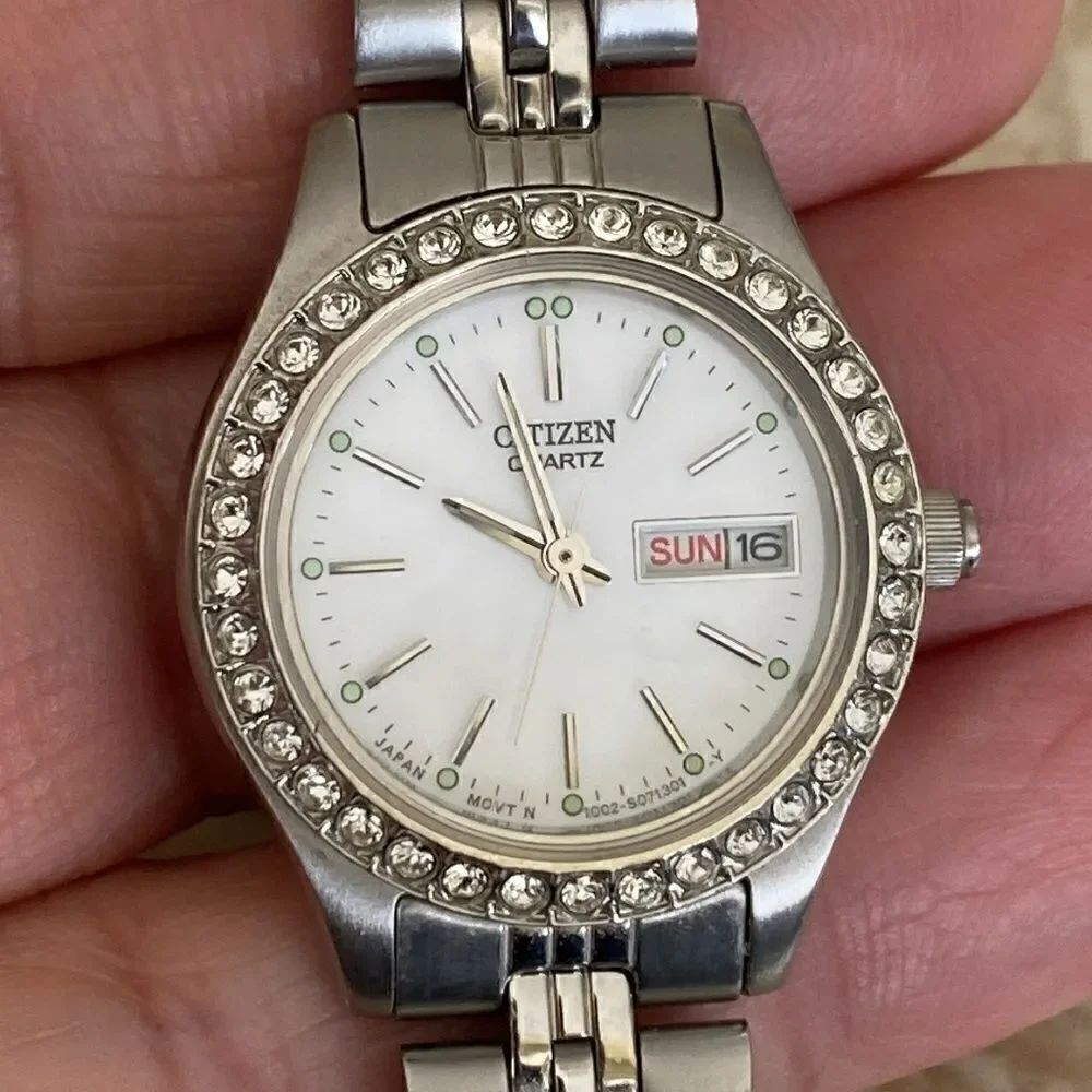 Citizen Quartz Swaroski Crystal Bezel Stainless Steel Watch Mother-of-Pearl Dial